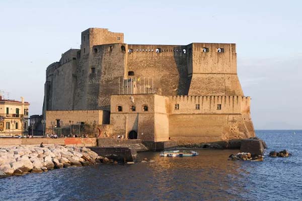 Castel dell'Ovo Napoli